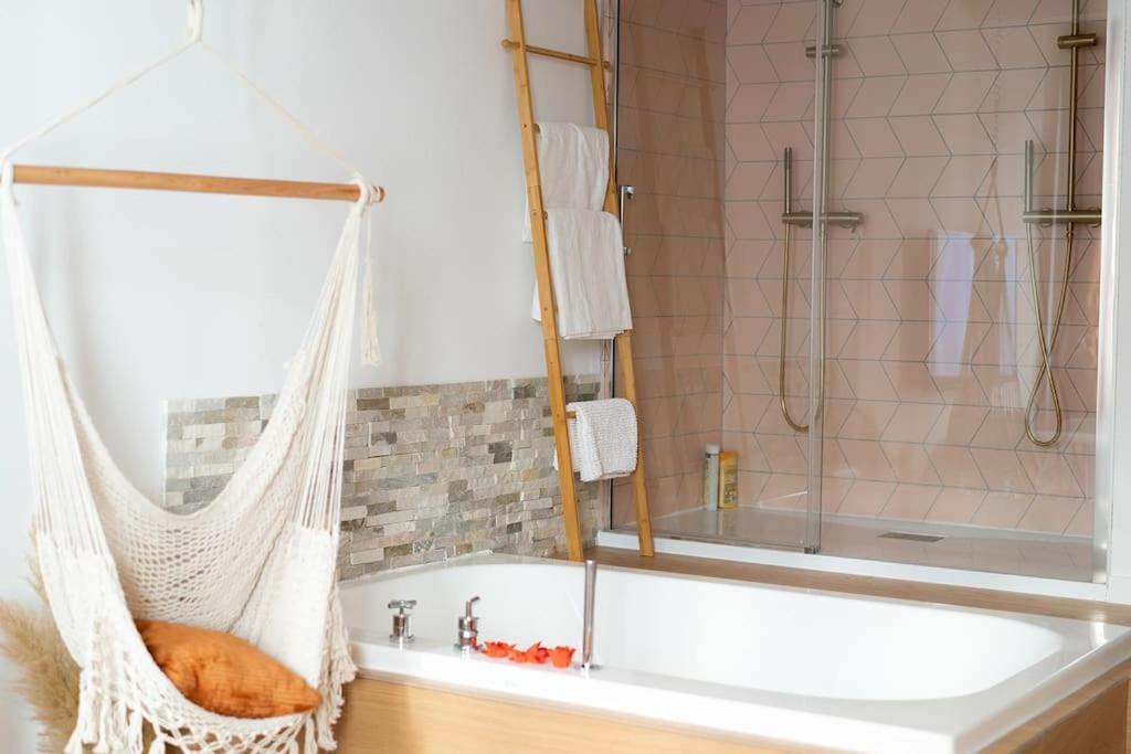 Ode A L'Amour : Studio Intimiste Toulon Bagian luar foto